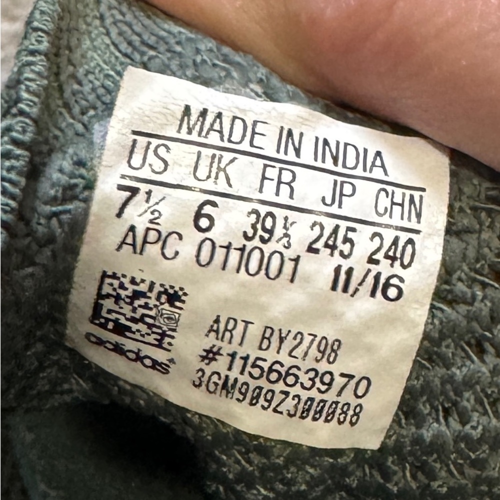 Adidas Green Knit Sneakers - Picture 5 of 5